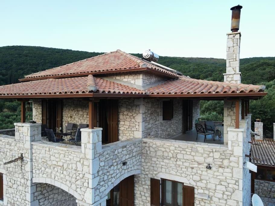 Olive Stone * Platanovrisi